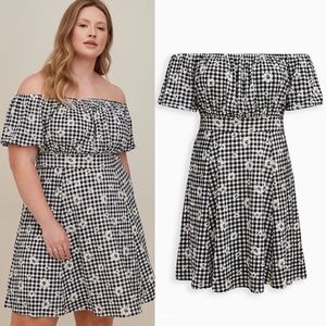 TORRID DAISY PRINT MINI TEXTURED KNIT PUFF SLEEVE SKATER DRESS